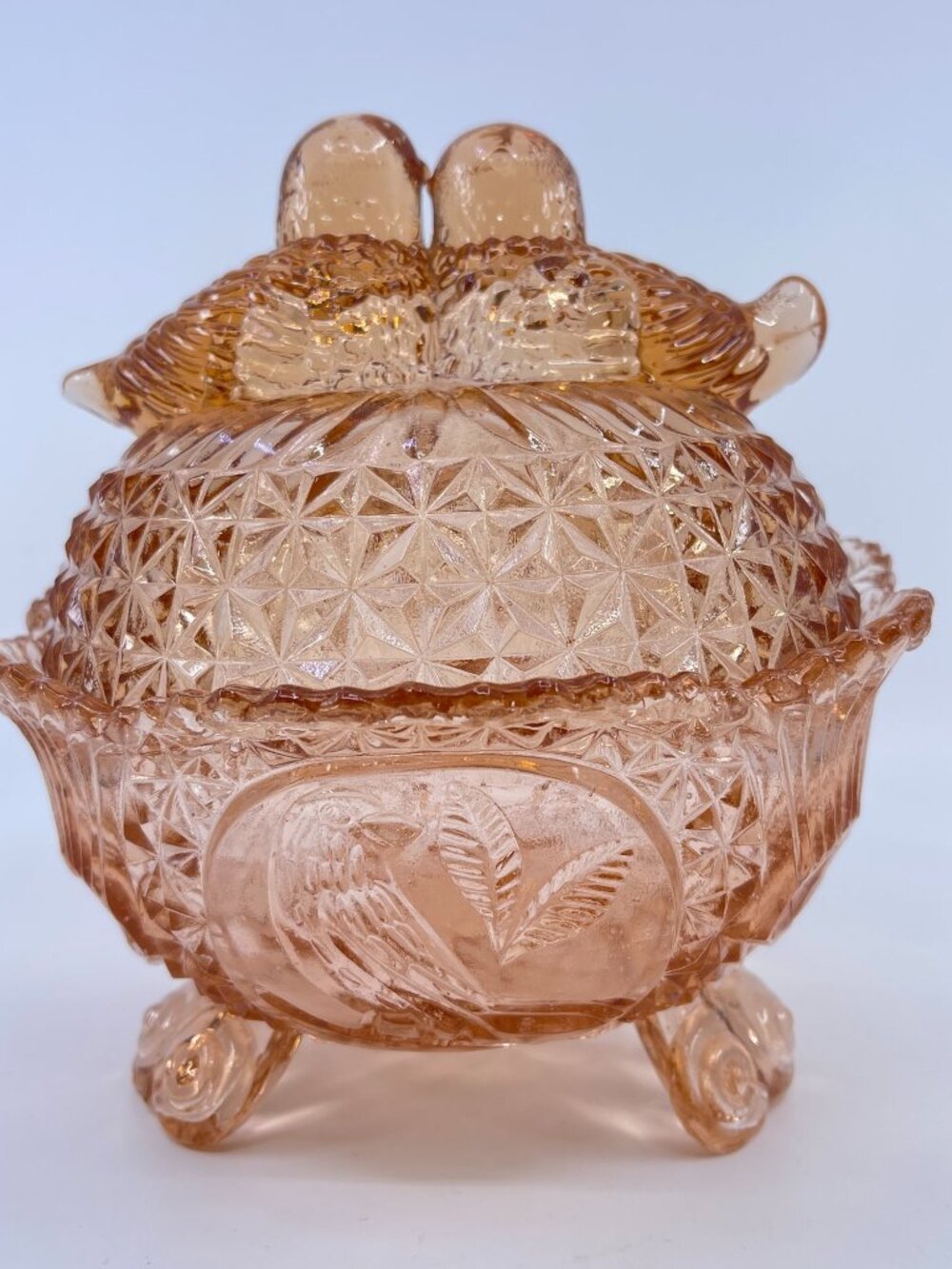 vintage hofbauer pink depression glass "byrds" lidded & footed candy dish